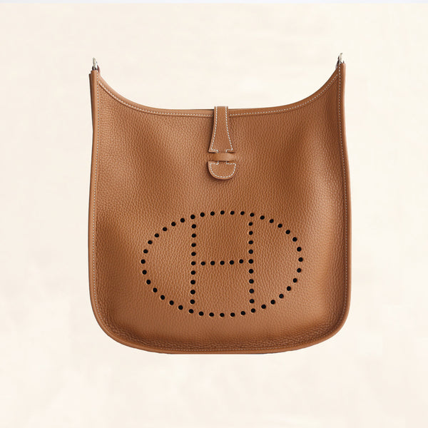 Bag of the day! Hermès Evelyne tpm gold on gold #hermesbag #hermesevel
