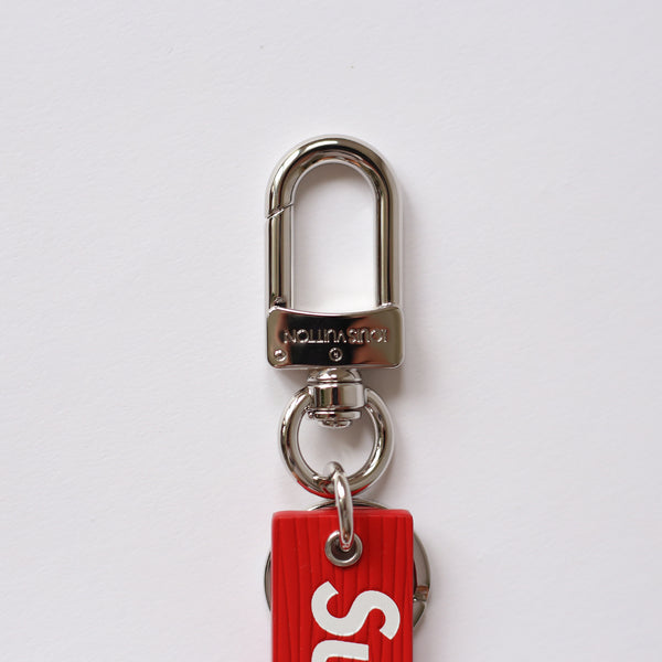 Louis Vuitton x Supreme Epi Keychain Red - US