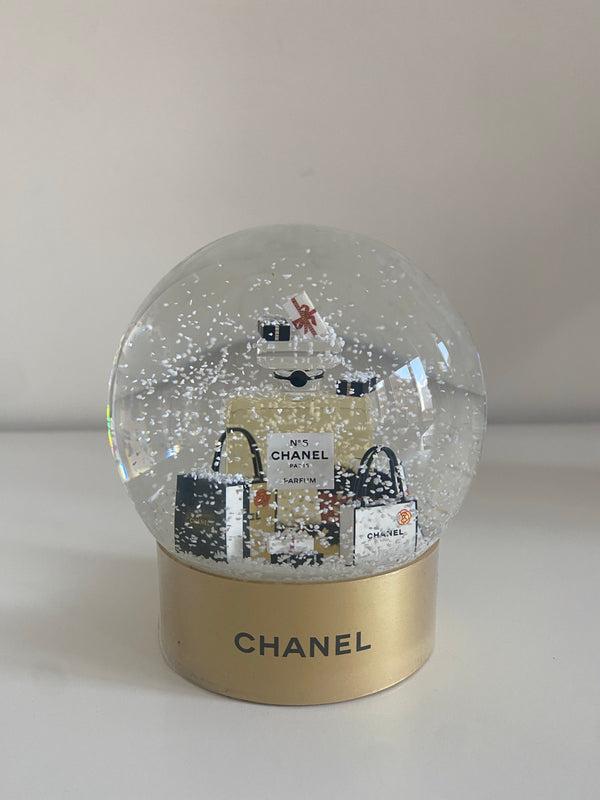 Chanel Snow Globe Shopping Bags– TC