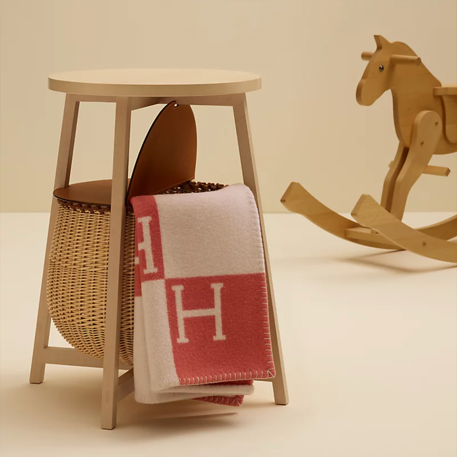 Hermes Pink Baby Avalon blanket TC