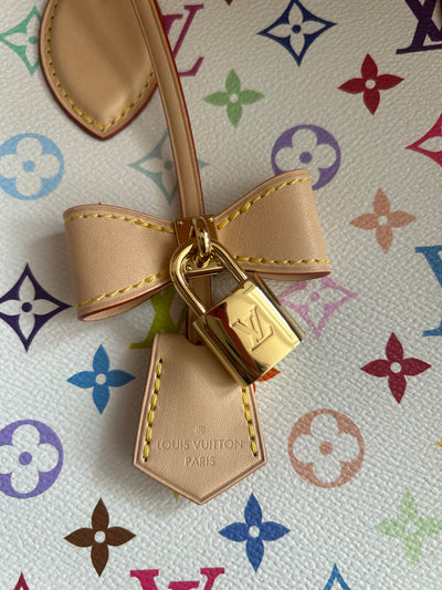 Louis Vuitton LV x TM OnTheGo Murakami MM M13079