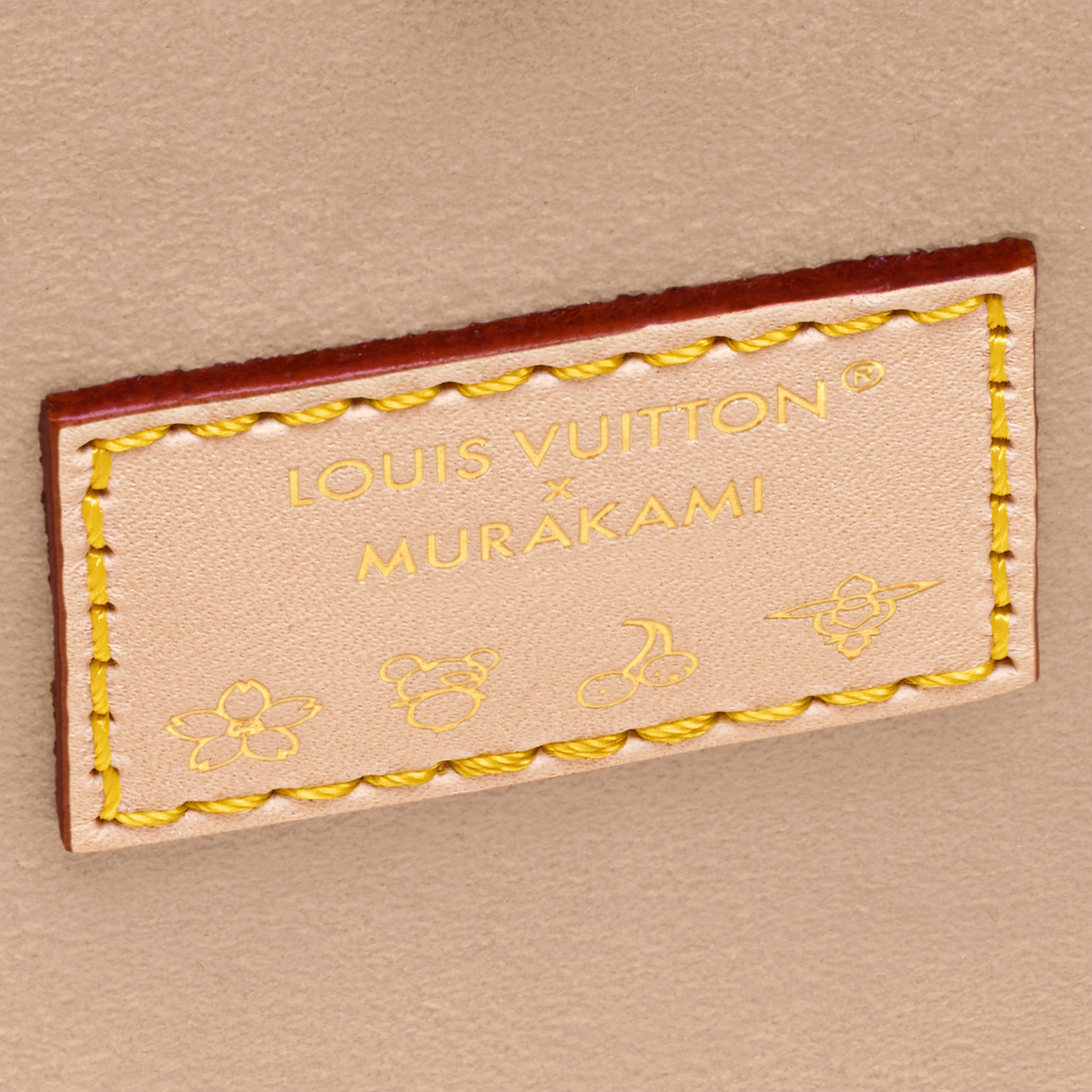 Louis Vuitton LV x TM OnTheGo Murakami PM M27580– TC Louis Vuitton LV x TM OnTheGo Murakami PM M27580– TC
