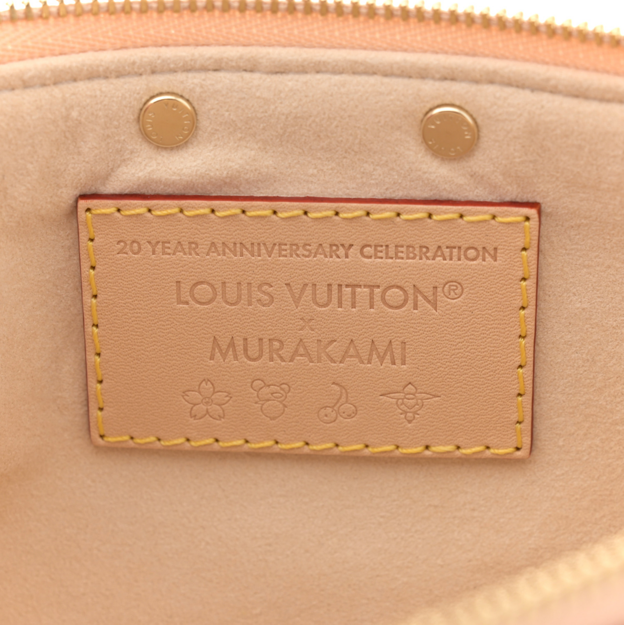 Louis Vuitton LV x TM Pochette Accessoires M13404– TC Louis Vuitton LV x TM Pochette Accessoires M13404– TC