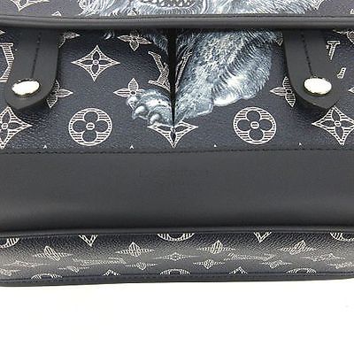 Louis Vuitton | Chapman Brothers Lion Messenger Bag | M54248 - The-Collectory