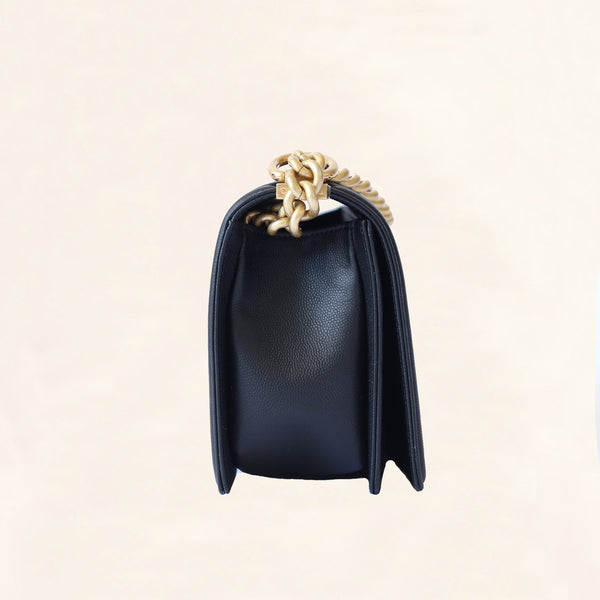 Chanel | Caviar Boy Bag with Aged Gold Hardware | Old Medium
