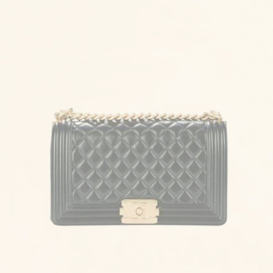 Chanel | Quilted Lambskin Boy Flap Bag  | Old Medium - The-Collectory 