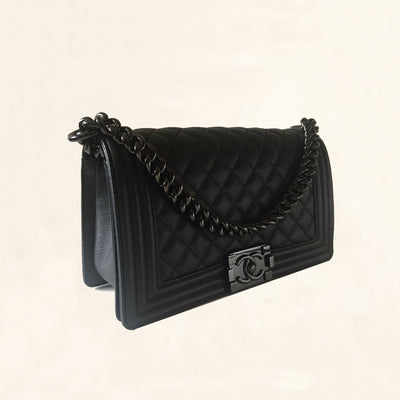 Chanel | Iridescent Caviar So Black Boy Bag | Old Medium - The-Collectory
