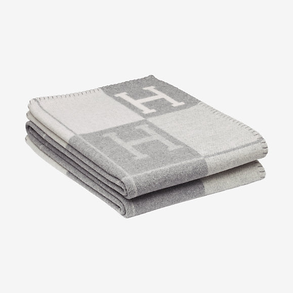 Hermes Avalon Ecru and Pumpkin Signature H Blanket