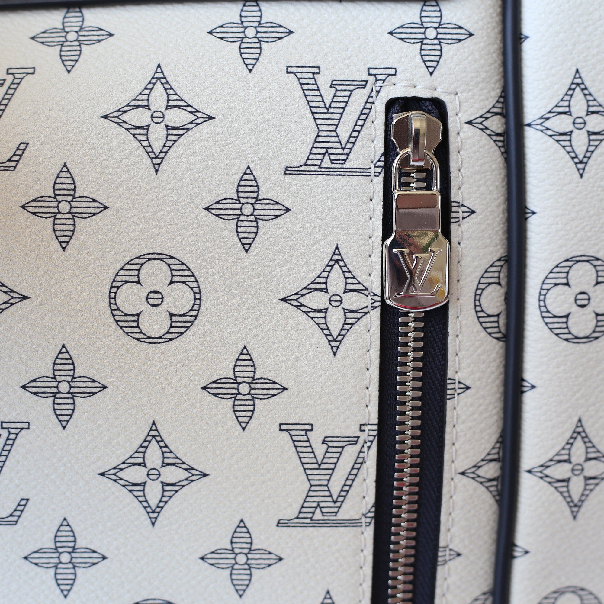Louis Vuitton Savane Monogram Elephant Chapman Steamer Backpack