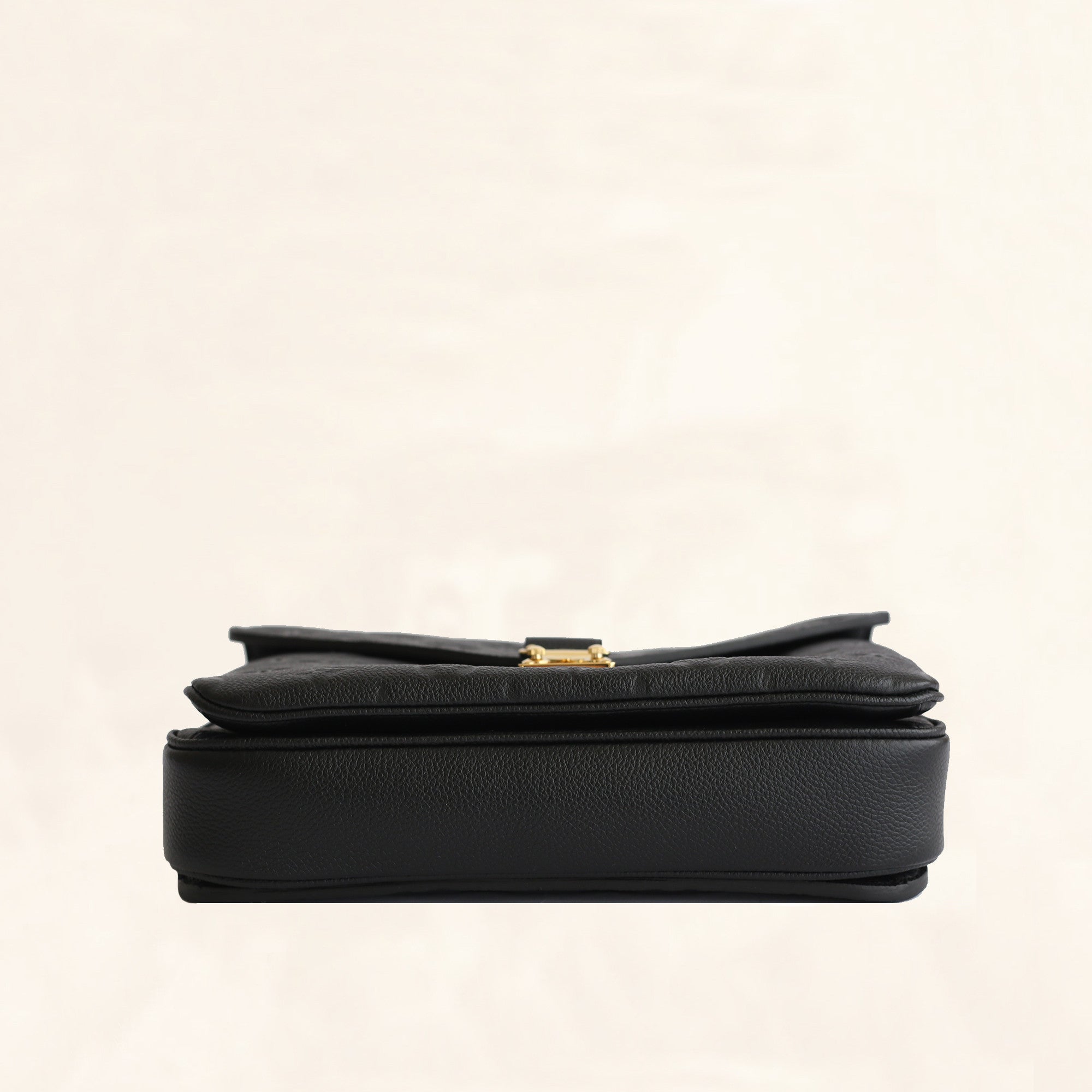 Louis Vuitton Pochette Métis East West, Black, One Size