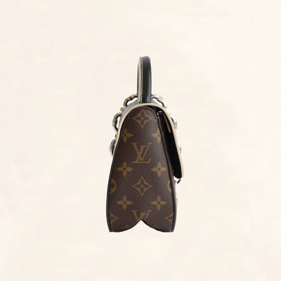 Louis Vuitton | Monogram Chain It Bag | PM - The-Collectory