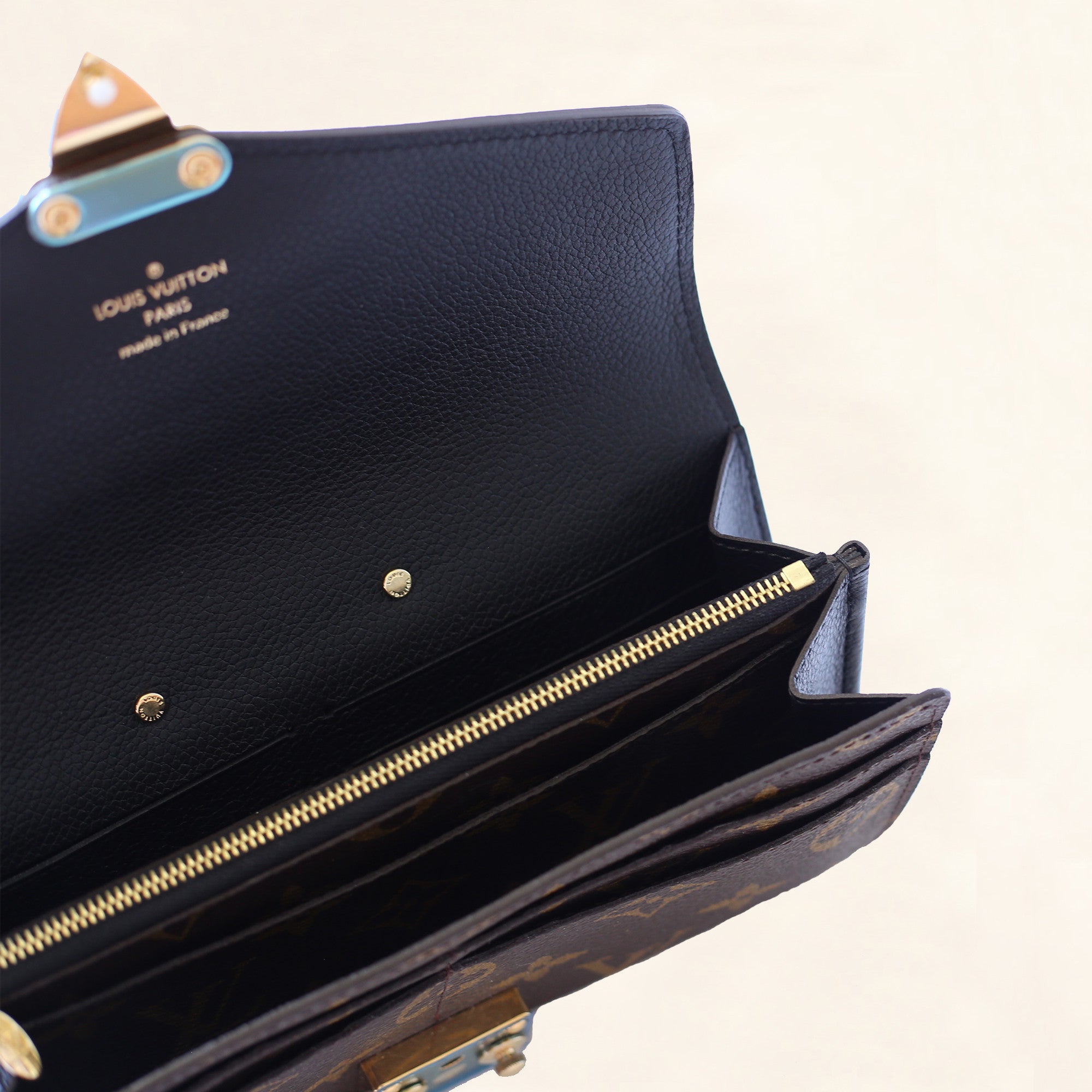 Louis Vuitton CL√âA Wallet, Black, One Size