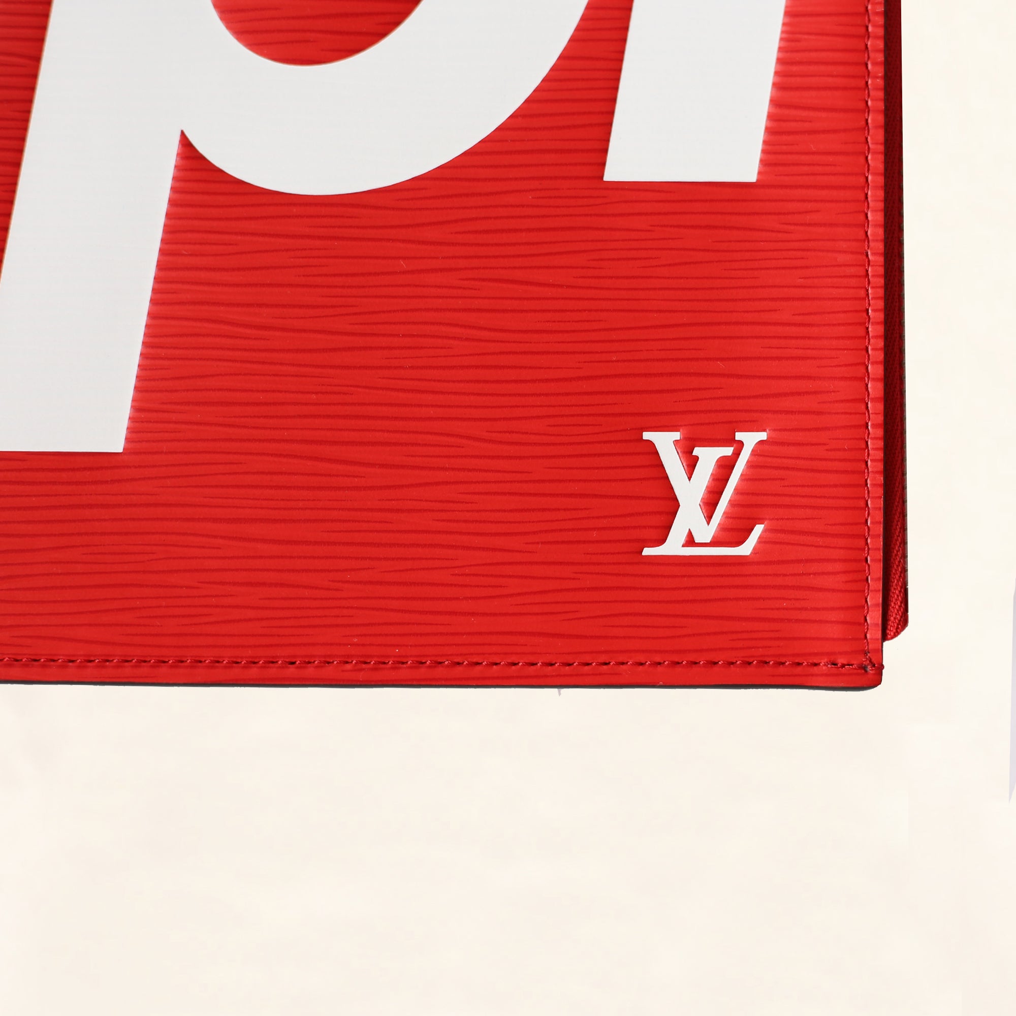 Louis Vuitton, Supreme Red Epi Pochette Jour