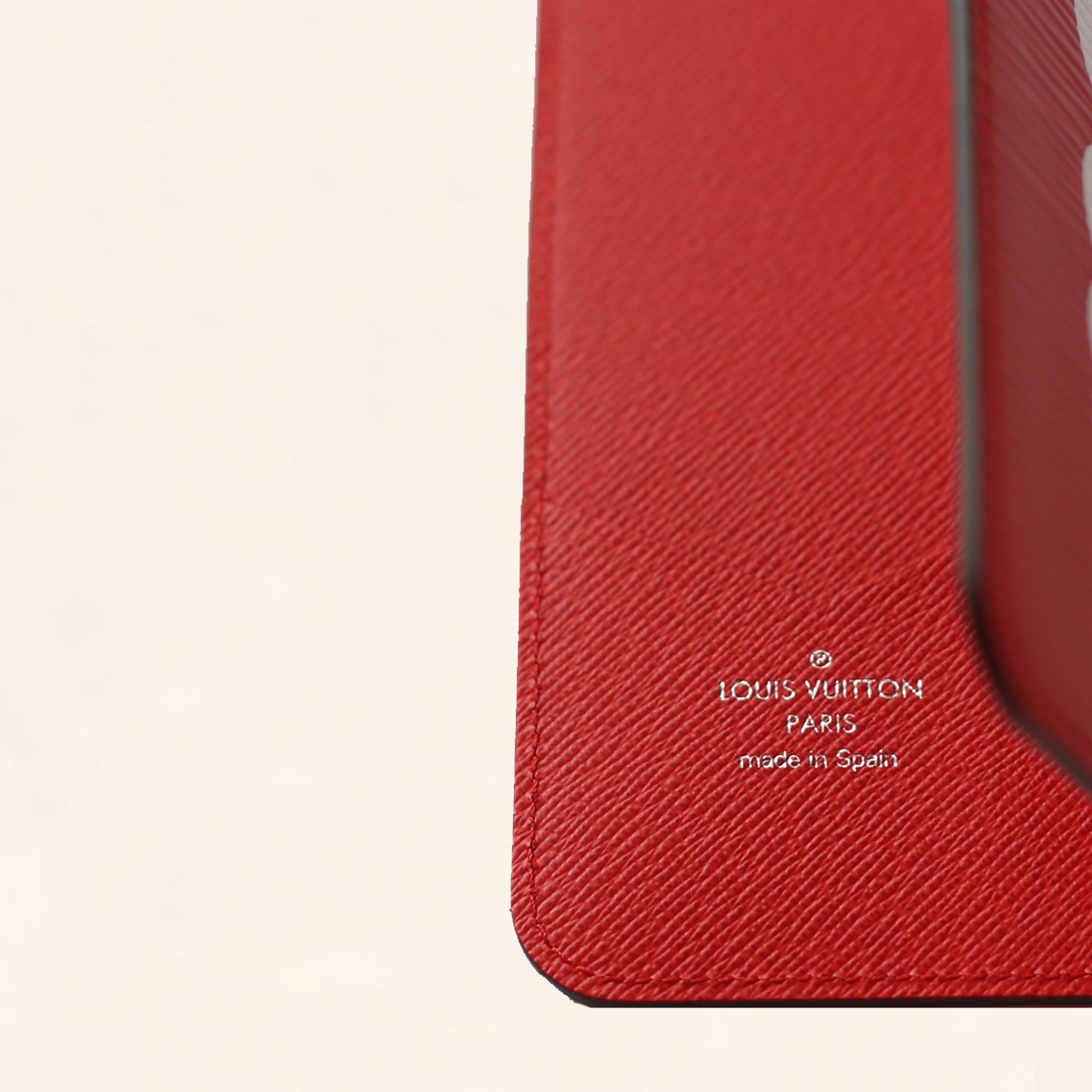 Leather iphone case Louis Vuitton x Supreme Red in Leather - 15820774