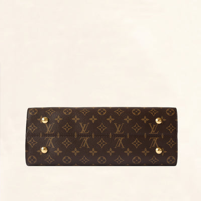 Louis Vuitton Monogram Tuileries Pochette Clutch Bag – Caroline's Fashion  Luxuries
