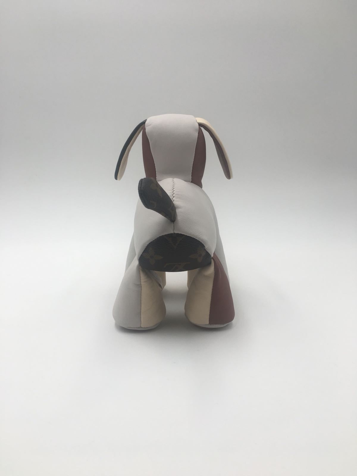 Louis Vuitton | Dog Doudou Oscar | GI0251– TC Louis Vuitton | Dog Doudou Oscar | GI0251– TC