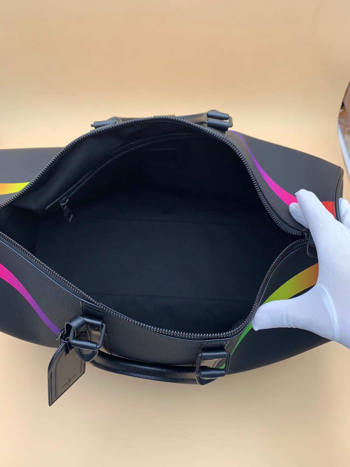 Louis Vuitton Keepall Bandouliere 50 Black Taiga Rainbow Cross