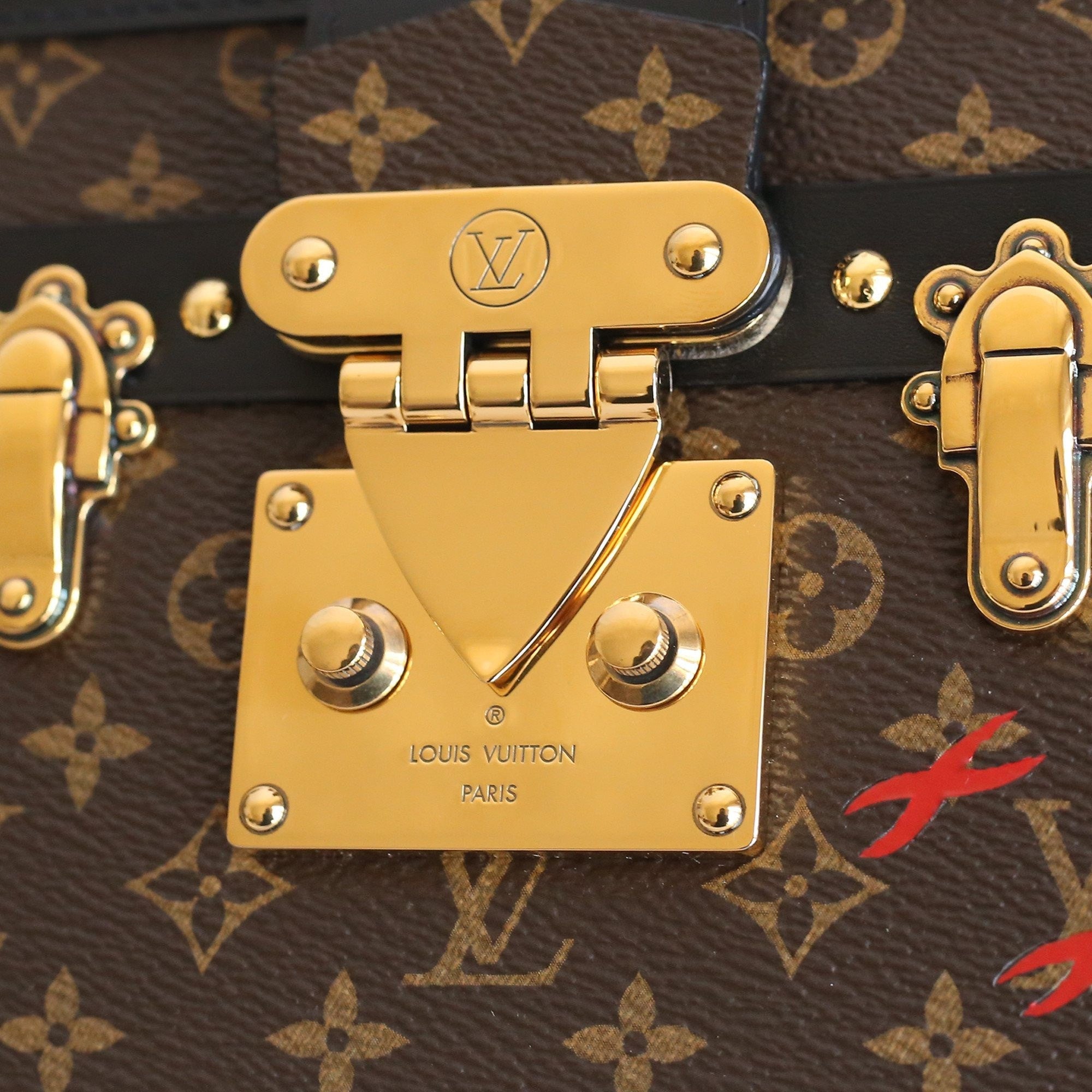 TAM collections - LV Office bag - 13,000 To order, Call or