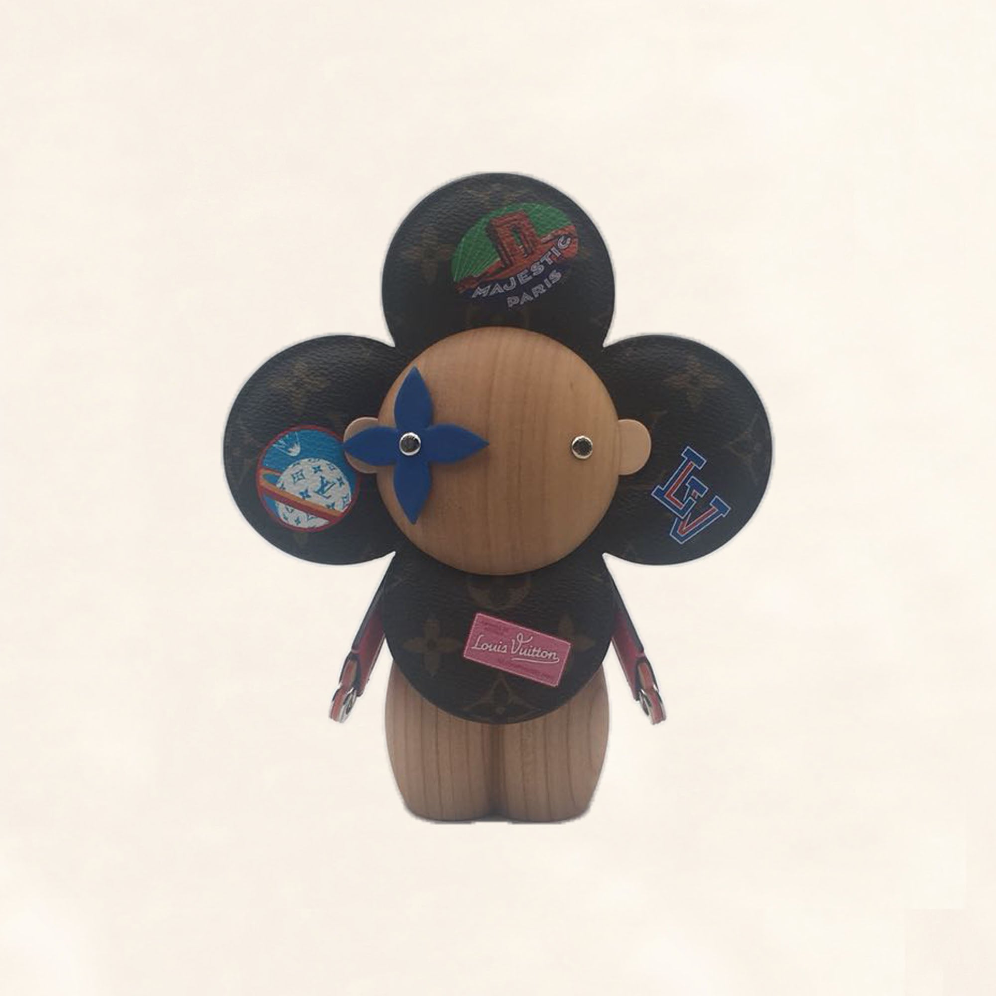 100％品質 Louis Vuitton Vivienne LV World Tour GI0263– TC 置物