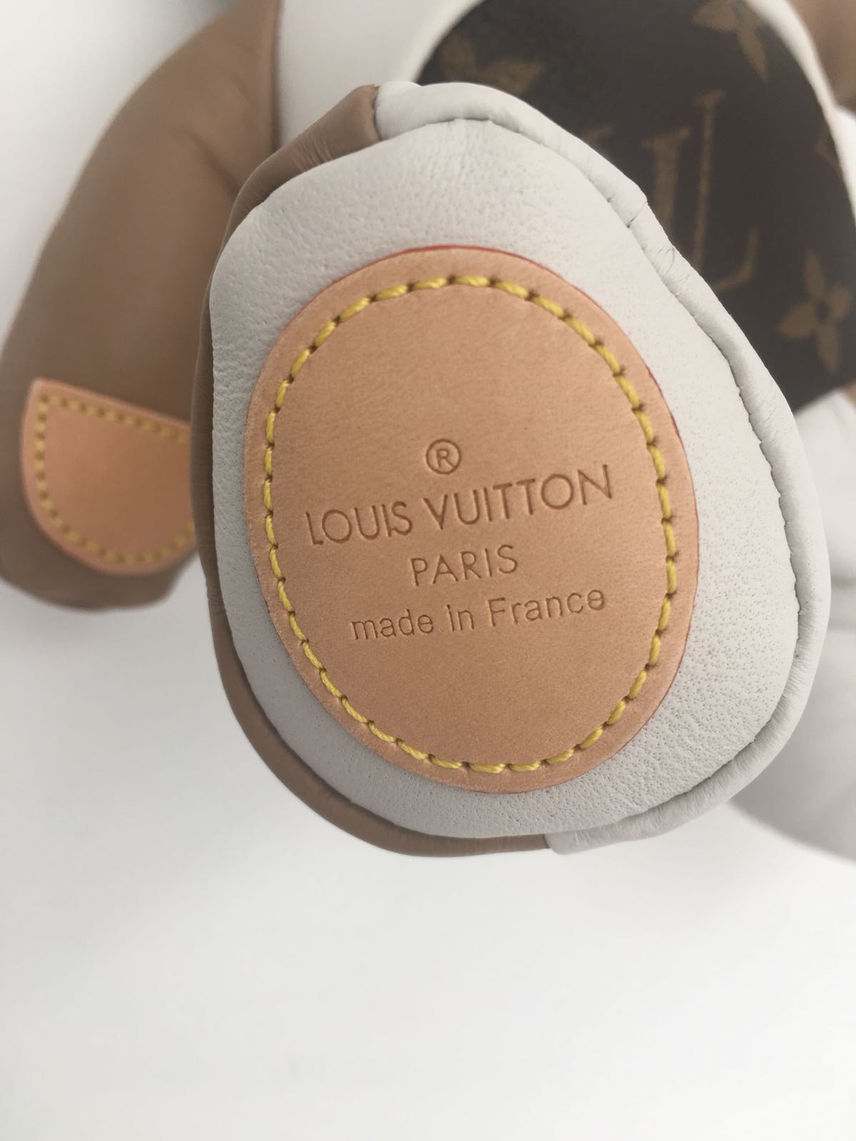 Louis Vuitton Doudou Teddy Bear White GI0142– TC
