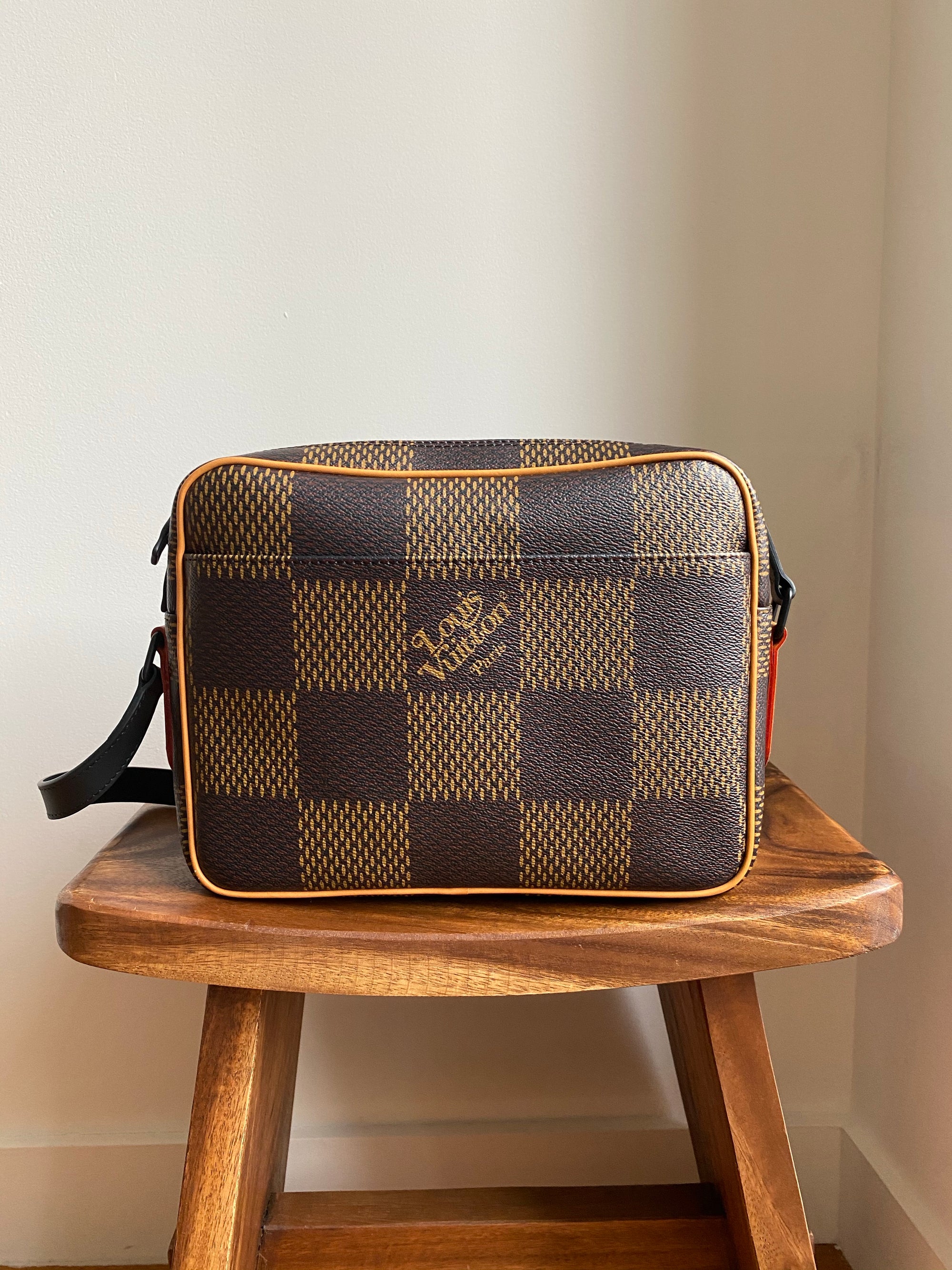 Louis Vuitton | Nigo Nil Messenger | N40359– TC