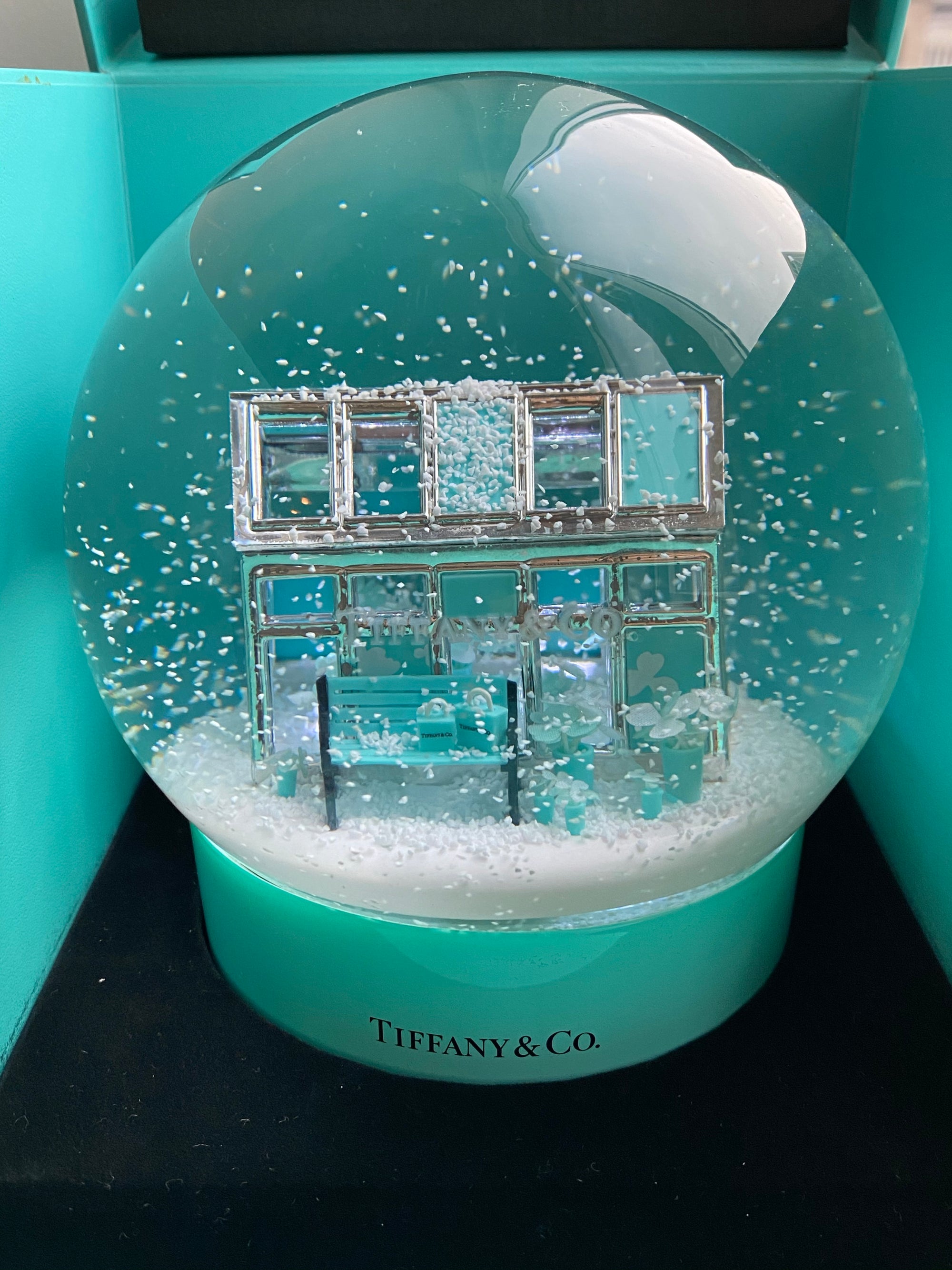 Tiffany & Co, House with Bench and Gift Bags
