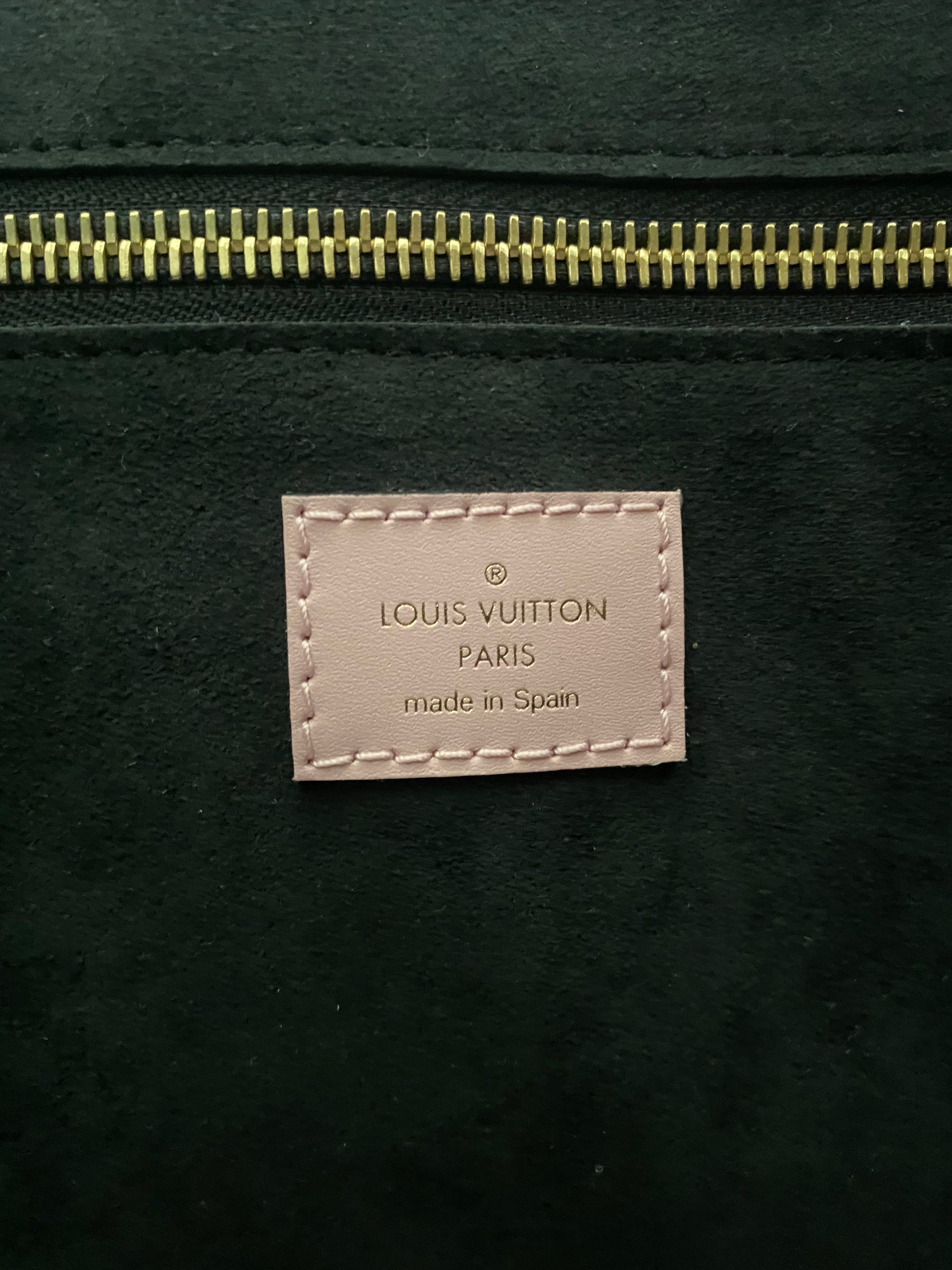 Louis Vuitton Neverfull MM Khaki Green/Beige/Cream in Cowhide
