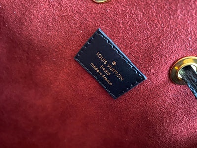 Túi xách Louis Vuitton NoeNoe MM siêu cấp màu đỏ size 26 cm - M44021